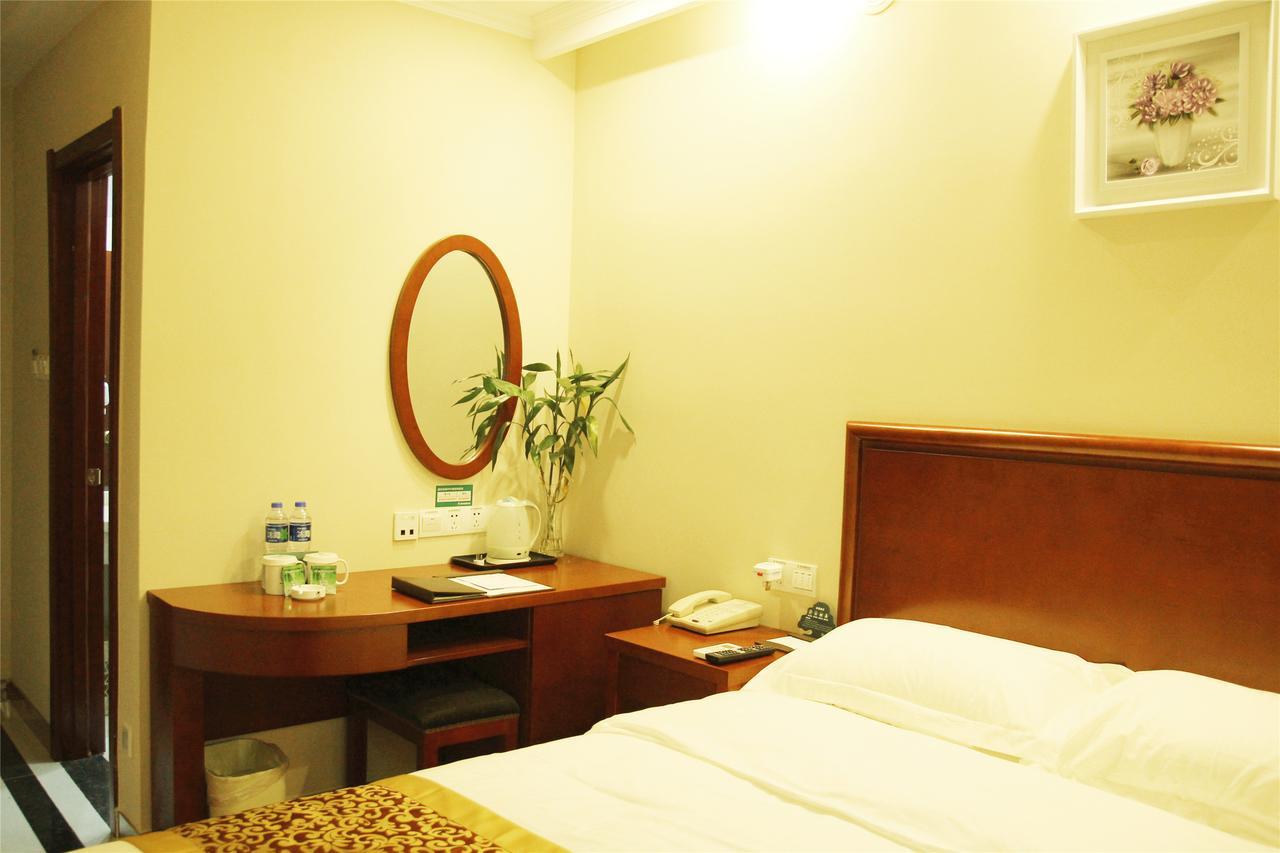 Greentree Inn Zhejiang Jinhua Yiwu International Trade City Changchun Street Shell Hotel Eksteriør billede